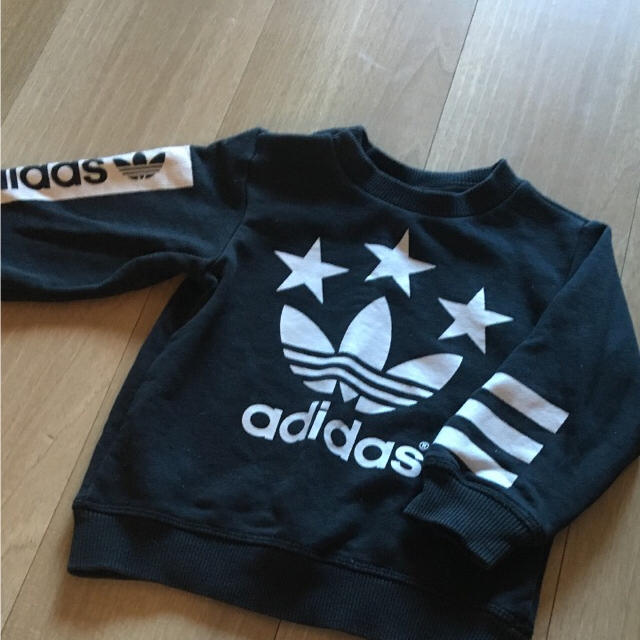 adidas(アディダス)のkids adidas スウェット 80cm キッズ/ベビー/マタニティのベビー服(~85cm)(パジャマ)の商品写真