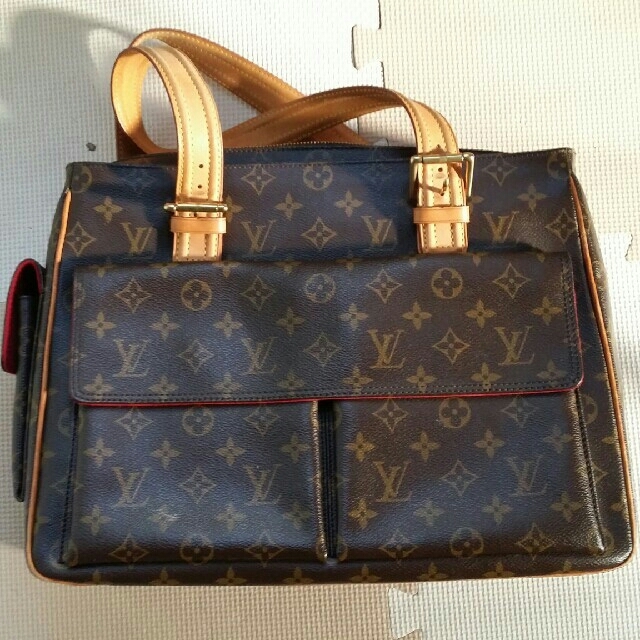 LOUIS VUITTON(ルイヴィトン)のLV美品トートバッグA4ファイル入り♪　値下げ無し レディースのバッグ(トートバッグ)の商品写真