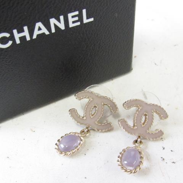 シャネル　CHANEL　ロゴピアス　シルバーライトパープル　12C　S22184