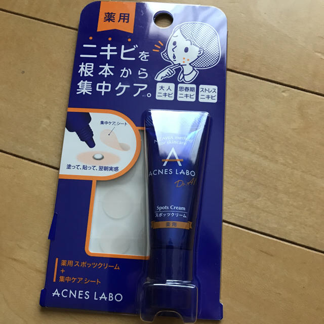 Acnes Labo - MM様 チーク＆アクネスラボ 薬用ニキビケア スポッツクリームの通販 by 菜の花's shop｜アクネスラボならラクマ