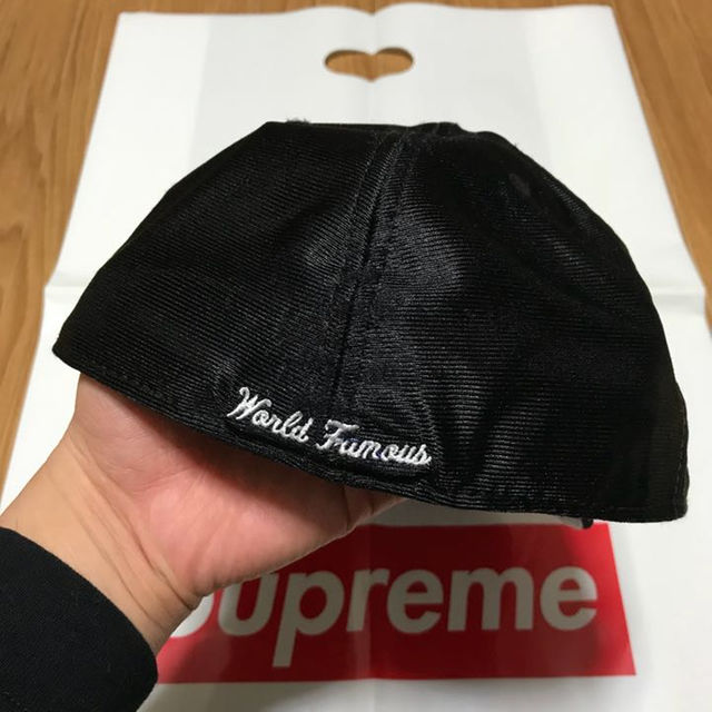 SUPREME NEW ERA 7 5/8 Black - 2