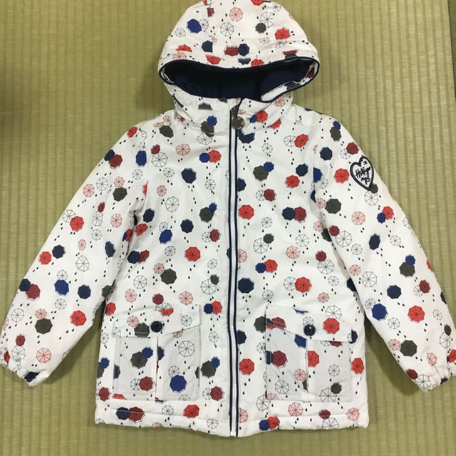 TOMMY HILFIGER(トミーヒルフィガー)の★超美品★トミーヒルフィガー 中ダウン コート 120 キッズ/ベビー/マタニティのキッズ服男の子用(90cm~)(ジャケット/上着)の商品写真