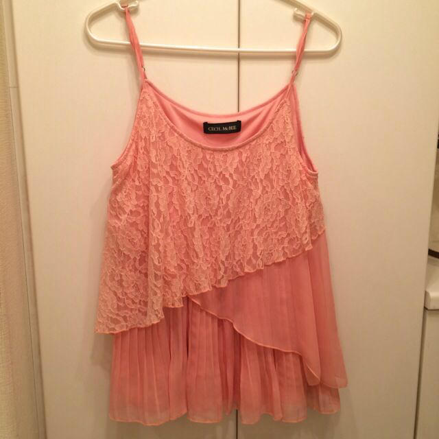 CECIL McBEE(セシルマクビー)のPink top レディースのトップス(カットソー(半袖/袖なし))の商品写真