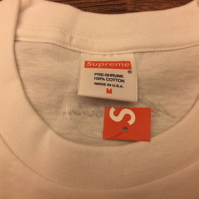 Supreme(シュプリーム)の新品 Mサイズ supreme daniel johnston love tee メンズのトップス(その他)の商品写真