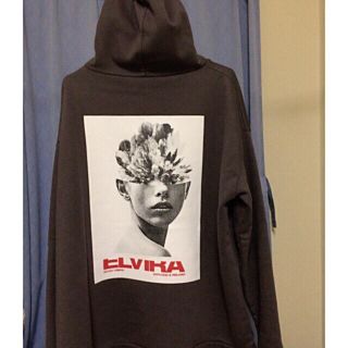 シュプリーム(Supreme)のELVIRA パーカー  最終値下げ(パーカー)