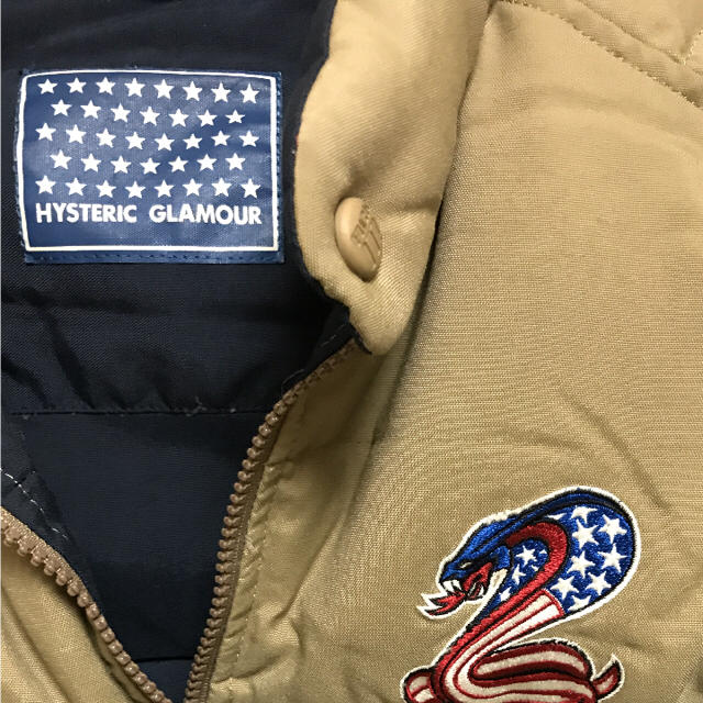 HYSTERIC GLAMOUR(ヒステリックグラマー)のヒステリックグラマー マサ様専用 ショート 丈 ダウン ジャケット カーキ  レディースのジャケット/アウター(ダウンジャケット)の商品写真