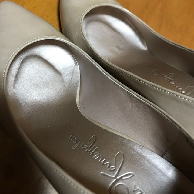 GINZA Kanematsu(ギンザカネマツ)の銀座かねまつ ピンクベージュパンプス レディースの靴/シューズ(ハイヒール/パンプス)の商品写真