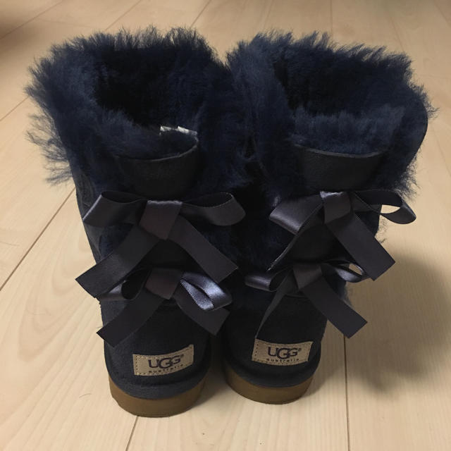 UGG バックリボン付き ムートンブーツ☺︎限定SALE!!靴/シューズ