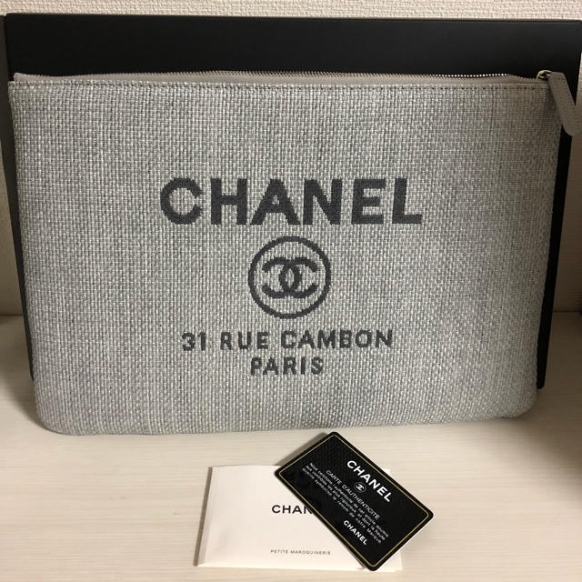 CHANEL(シャネル)のシャネル クラッチバッグ 新品未使用 エルサイズ CHANEL  ドーヴィル   レディースのバッグ(クラッチバッグ)の商品写真