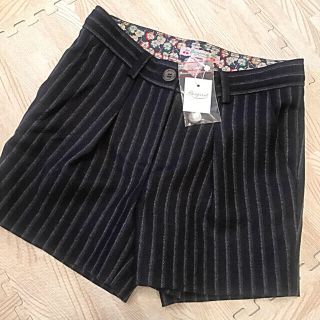 ボンポワン(Bonpoint)のボンポワン 14AW ウールショートパンツ リバティ 8ans 新品(パンツ/スパッツ)