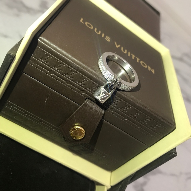 LOUIS VUITTON(ルイヴィトン)のバーグロックイット レディースのアクセサリー(リング(指輪))の商品写真