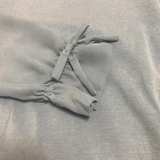 Rirandture(リランドチュール)の袖リボンニット レディースのトップス(ニット/セーター)の商品写真