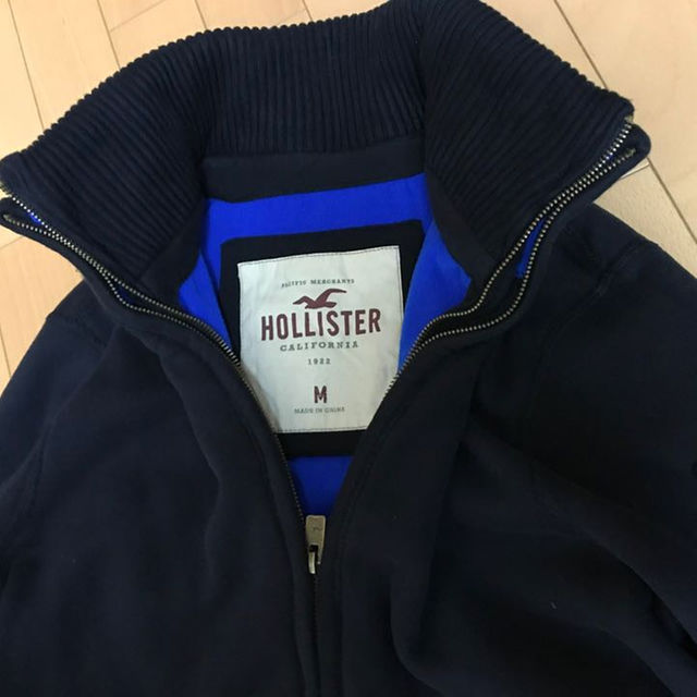 Hollister(ホリスター)のxxxmy様専用 HOLLISTER ホリスター アウター Mサイズ メンズのトップス(スウェット)の商品写真