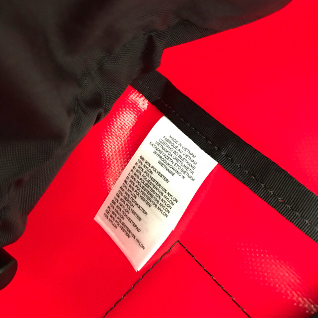 Supreme(シュプリーム)の【デューク様 専用】Supreme×North Faceバックパック赤 メンズのバッグ(バッグパック/リュック)の商品写真