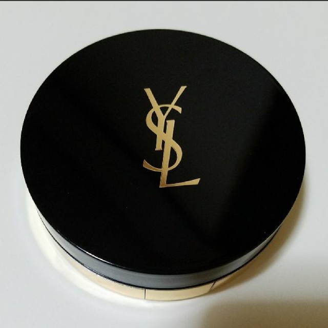 Yves Saint Laurent Beaute - YSLアンクルドポー コンパクト