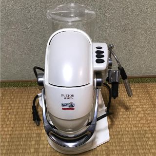 アムウェイ(Amway)のアムウェイ フルトン ストレート カプセルマシン(コーヒーメーカー)