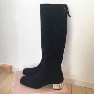 ミュウミュウ(miumiu)の美品❤️ miumiu ビジュー付きロングブーツ 37.5(ブーツ)