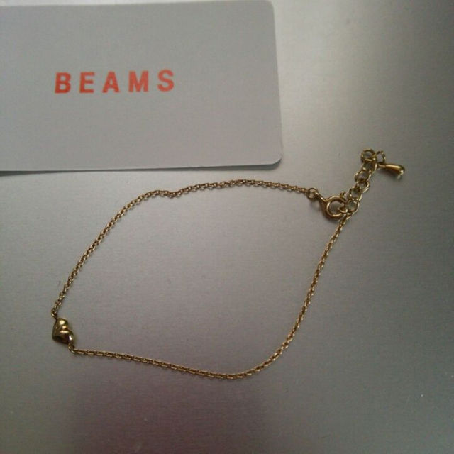 BEAMS(ビームス)のBEAMSミニハートゴールドブレス ビームス レディースのアクセサリー(ブレスレット/バングル)の商品写真