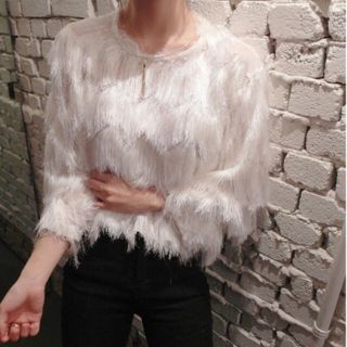 ザラ(ZARA)のフリンジトップス♡ 新品未使用品♡値下げ(カットソー(長袖/七分))