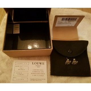 ロエベ(LOEWE)の新品未使用 ロエベ アナグラム ピアス (ピアス)