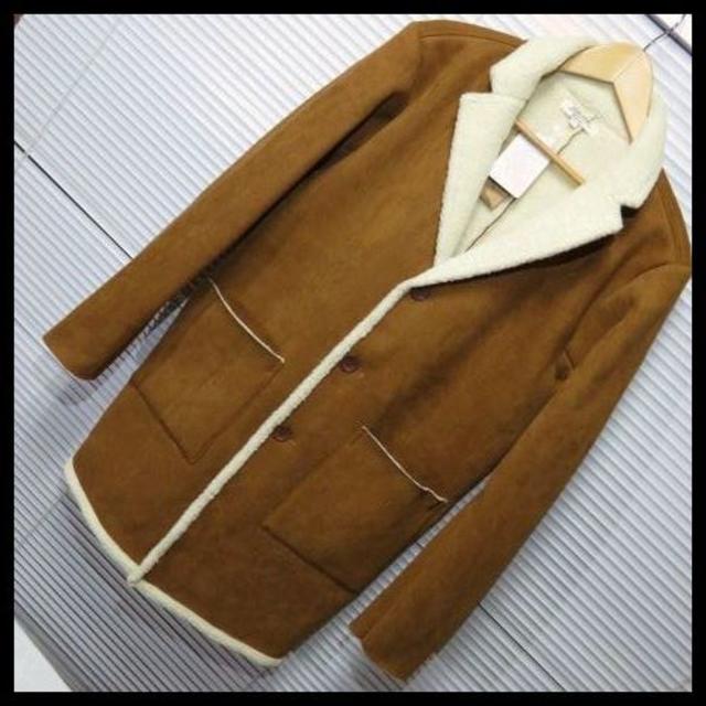 M 新品 フェイクムートンチェスターコート キャメル 裏ボア高級 メンズのジャケット/アウター(チェスターコート)の商品写真