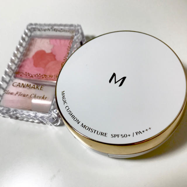 MISSHA(ミシャ)のミシャ クッションファンデ&おまけチーク コスメ/美容のベースメイク/化粧品(ファンデーション)の商品写真