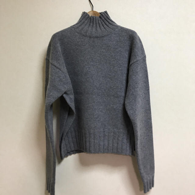 超美品スタジオニコルソンタートルネックニットドゥロワー取り扱いdrawer