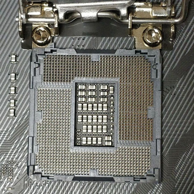 ASUS(エイスース)のASUS ROG STRIX Z370-F GAMING マザーボード【完品】 スマホ/家電/カメラのPC/タブレット(デスクトップ型PC)の商品写真