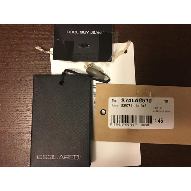 DSQUARED2(ディースクエアード)の中古美品！★DSQUARD2 ★ 本物 COOL  GUY  JEAN ４６ 赤 メンズのパンツ(デニム/ジーンズ)の商品写真