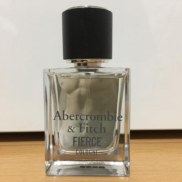 Abercrombie&Fitch(アバクロンビーアンドフィッチ)のFIERCE 香水 コスメ/美容の香水(香水(男性用))の商品写真