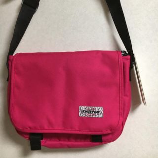 イーストパック(EASTPAK)のショルダーバック☆値下げ(ショルダーバッグ)