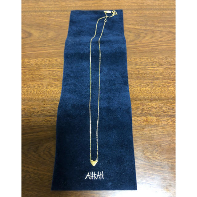 AHKAH(アーカー)のAHKAH K18イエローゴールド ハート型ネックレス レディースのアクセサリー(ネックレス)の商品写真
