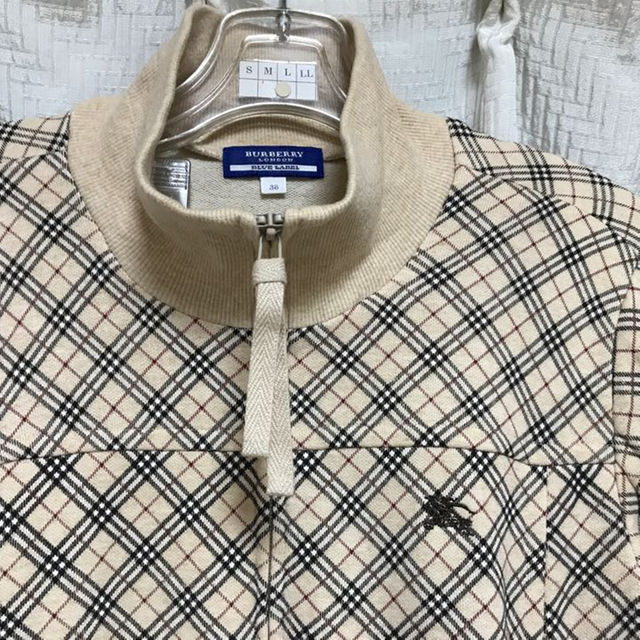 BURBERRY BLUE LABEL(バーバリーブルーレーベル)のバーバリーブルーレーベル    バーバリーチェックの上着 レディースのジャケット/アウター(その他)の商品写真