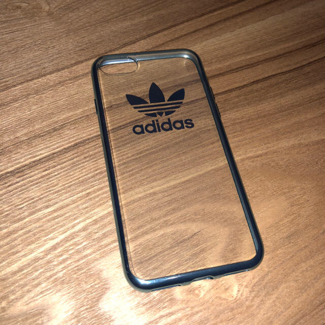 adidas(アディダス)のアディダス iPhone7ケース スマホ/家電/カメラのスマホアクセサリー(iPhoneケース)の商品写真