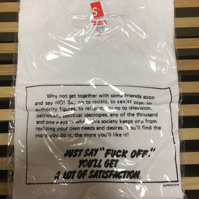 Supreme JUST SAY FUCK OFF Tシャツ