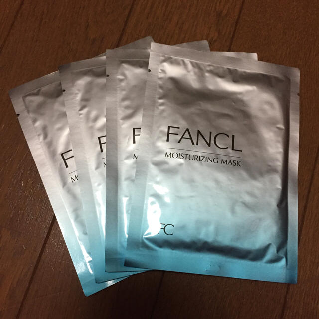 FANCL(ファンケル)のファンケル モイスチャライジングマスク4枚♡ コスメ/美容のスキンケア/基礎化粧品(パック/フェイスマスク)の商品写真