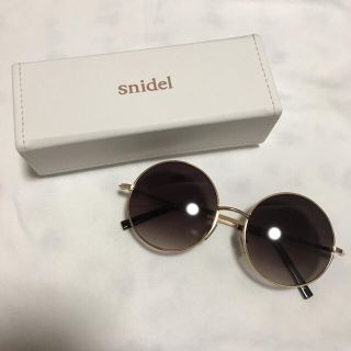 スナイデル(SNIDEL)のスナイデル 美品ラウンドサングラス(サングラス/メガネ)