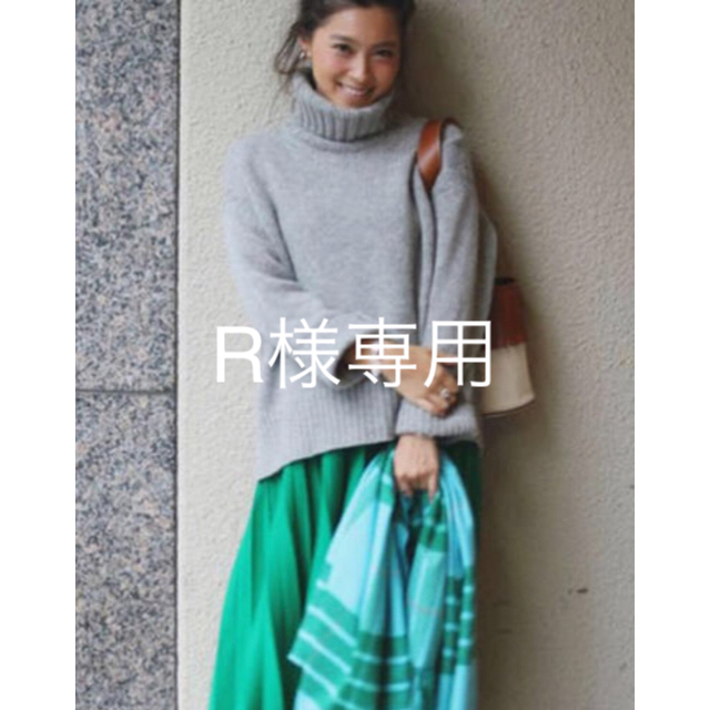 残りわずか ドゥロワー 美品 カシミヤ 天竺ロゴクルー