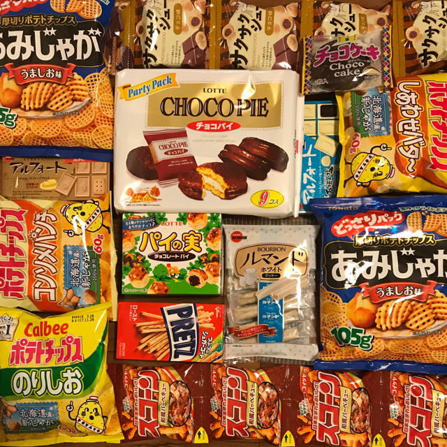 お菓子詰め合わせ 食品/飲料/酒の食品(菓子/デザート)の商品写真