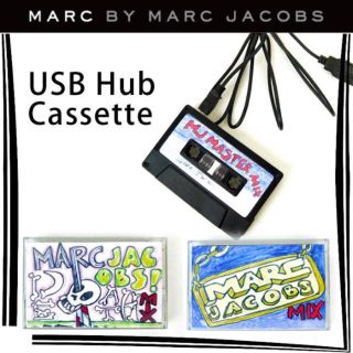 マークバイマークジェイコブス(MARC BY MARC JACOBS)の■新品【MARK BY MARK JACOBS】USB  HUB  3ポート(PC周辺機器)