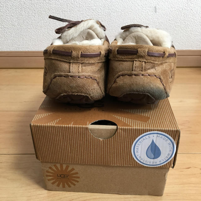 UGG(アグ)のUGG  ダコタ モカシン  レディースの靴/シューズ(スリッポン/モカシン)の商品写真