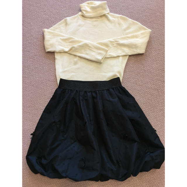 Lois CRAYON(ロイスクレヨン)のロイスクレヨン リボンスカート レディースのスカート(ひざ丈スカート)の商品写真