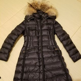 モンクレール(MONCLER)のMONCLER　エルミファー　本日限定お値げ(ダウンコート)