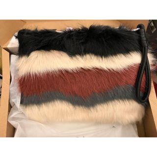 ザラ(ZARA)のZARA(クラッチバッグ)