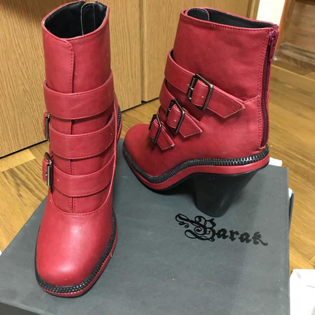 Barak(バラク)の6/3まで値下げBarakベルトブーツ Ｌサイズ 新品 レディースの靴/シューズ(ブーツ)の商品写真