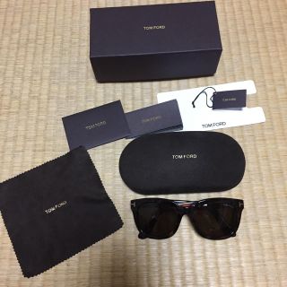 トムフォード(TOM FORD)の専用です。トムフォード 梨花着用モデル サングラス(サングラス/メガネ)