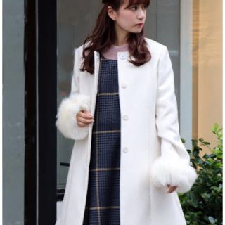 Dazzlin ダズリン ノーカラーガーリーコート M ホワイトの通販 By Kmshop ダズリンならラクマ Dazzlin ダズリン ノーカラーガーリーコート M ホワイトの通販 By Kmshop ダズリンならラクマ