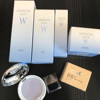 エイボン(AVON)の【AVON】ミッションホワイト4種、BBジェル、プレストパウダー、一部中古(その他)