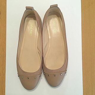 ナインウエスト(NINE WEST)のNINE WEST フラットシューズ バレエパンプス スタッズ ベージュ(バレエシューズ)