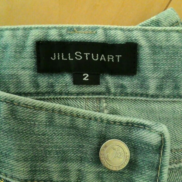 JILLSTUART(ジルスチュアート)のジルスチュアート《2》レディース　サイズ2 　ジーンズ　デニム レディースのパンツ(デニム/ジーンズ)の商品写真